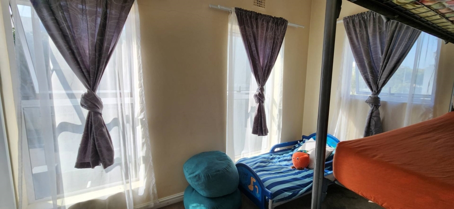 3 Bedroom Property for Sale in Buhrein Western Cape